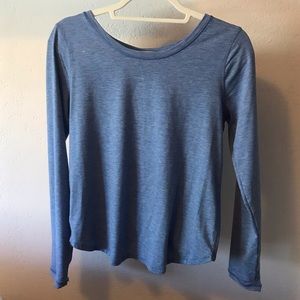 Lululemon open back long sleeve size 6